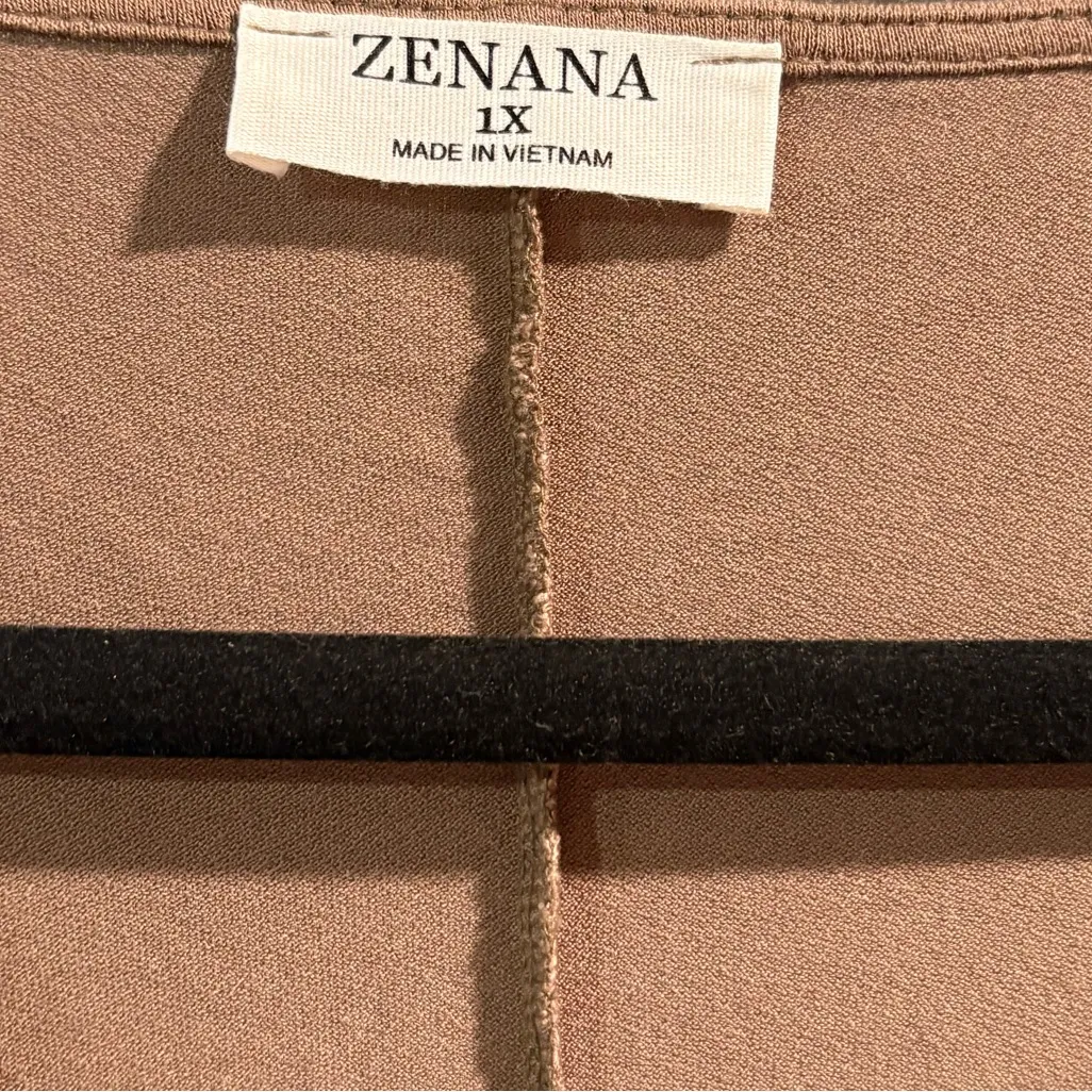 Zenana Twist Front V-Neck Oversized Dolman Sleeve Top Neutral Brown- Size 1X - Image 3