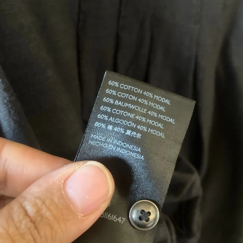 By Anthropologie Grey Button V-Neck Bubble Hem Sleeveless Blouse Small #758 - Image 5