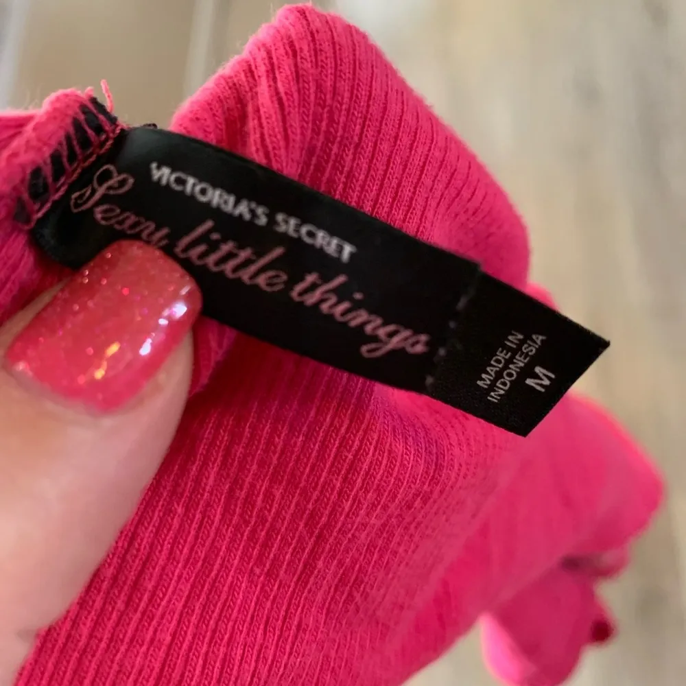 Victoria’s Secret sexy little thing pink ribbed Tank top - Image 5