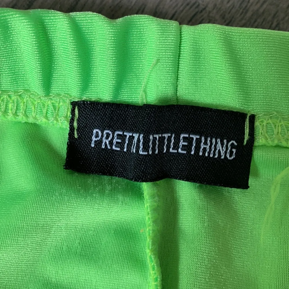Pretty little thing lime green high waisted bike shorts - Image 3