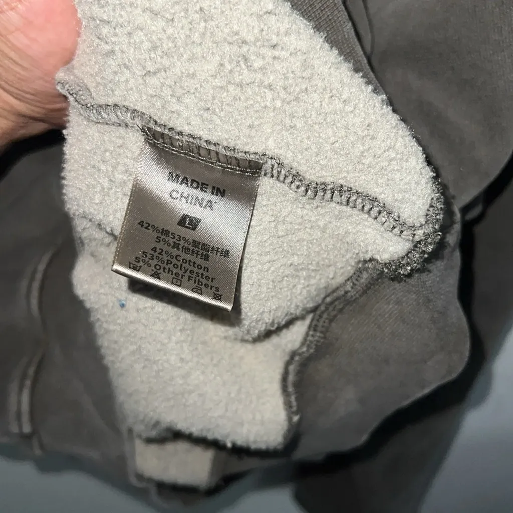 Gray Women's Sweatshirt Size L - Image 9