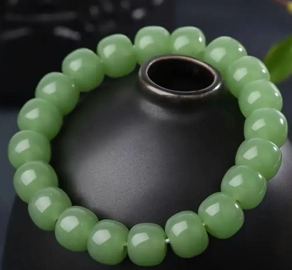 Natural Jade Stone Beaded Bracelet Green - Image 3