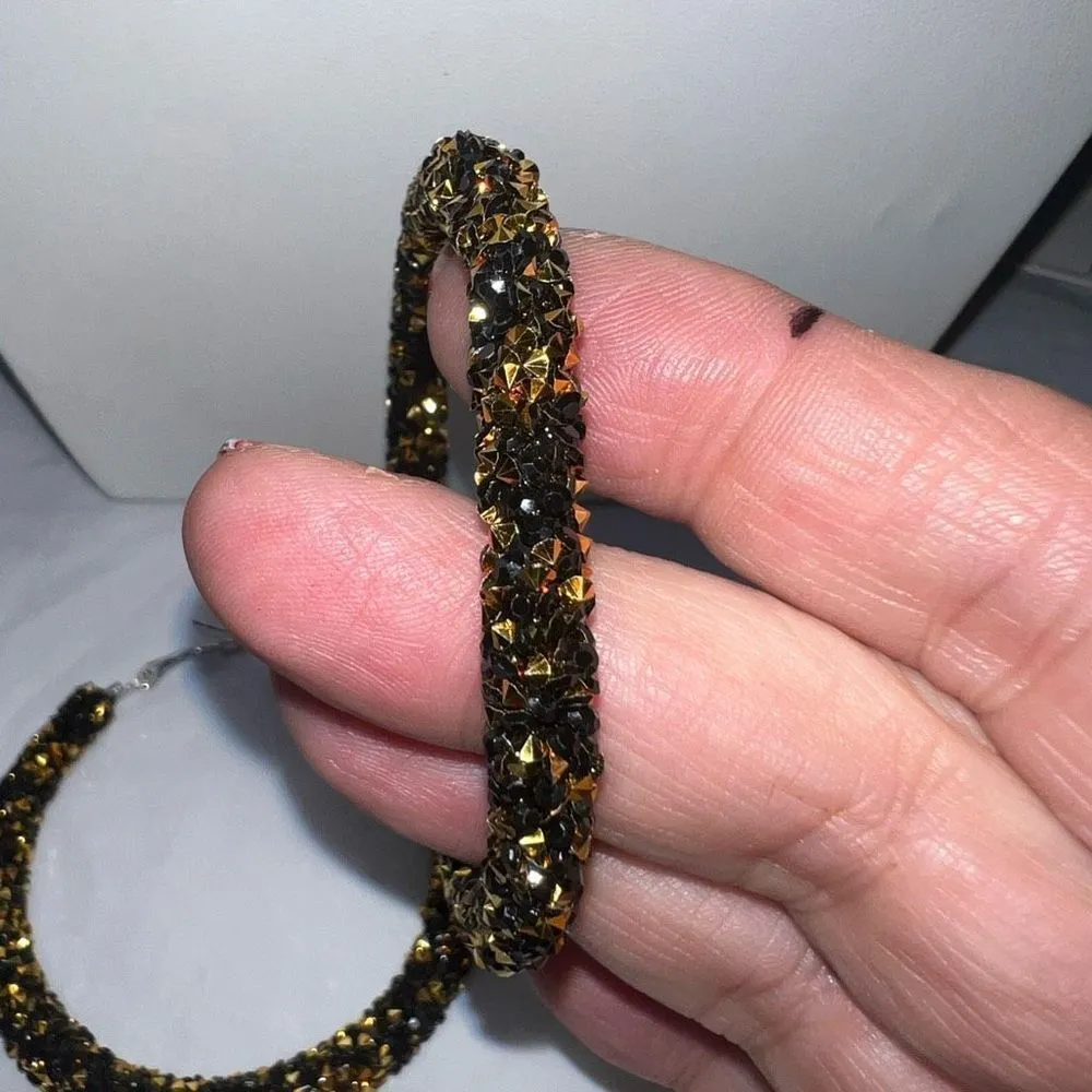 Black and Gold Chunky Sparkle Hoop Earrings - Image 8