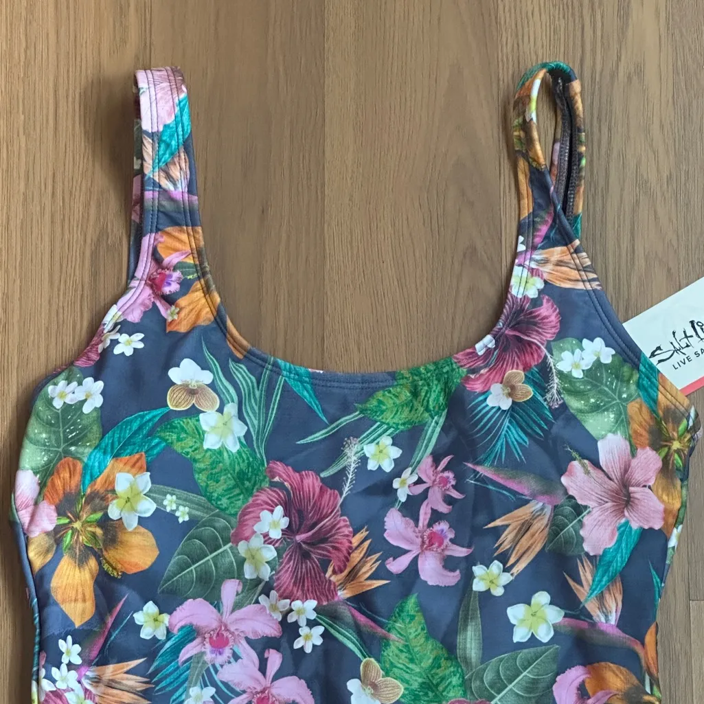 Salt Life Colorful Floral Tropical Print One-Piece Swimsuit NWT - Image 4