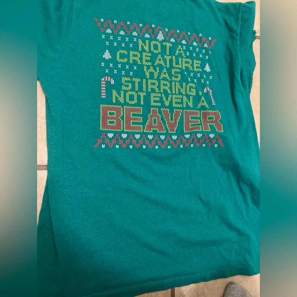 Bucees Christmas green red  short sleeve shirt - Image 2