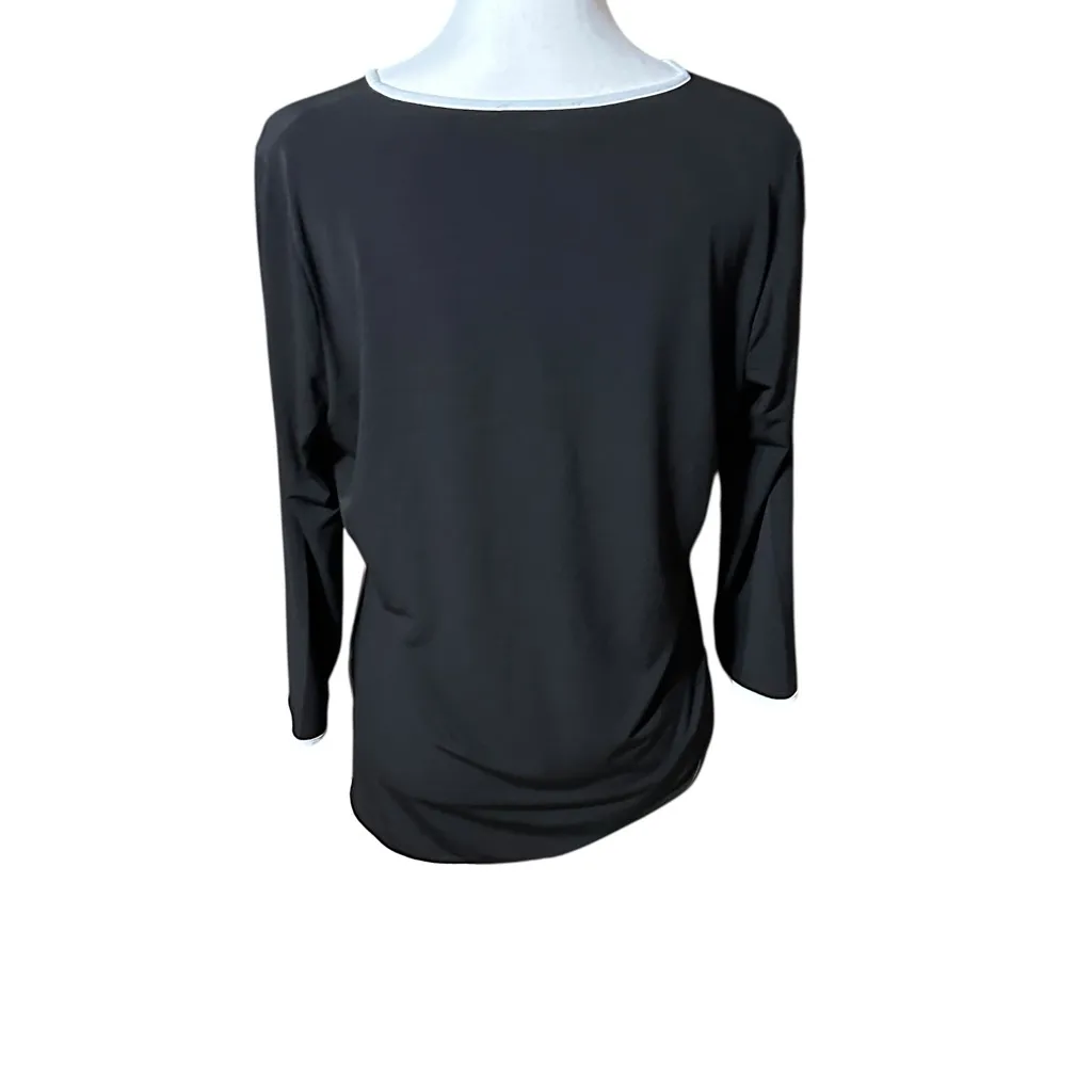 Calvin Klein Black White V-Neck Top Size Medium - Image 8