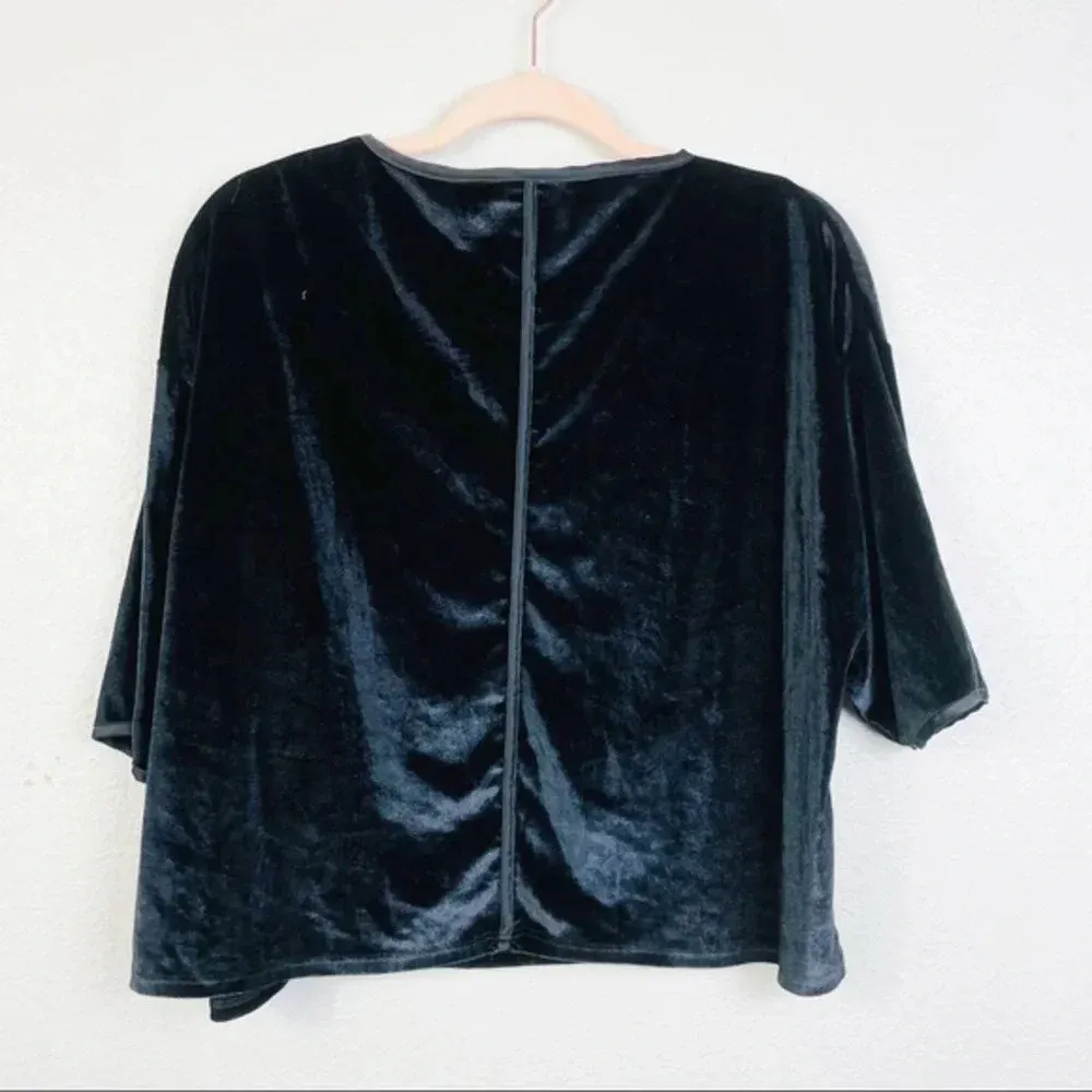 TAHARI Black Velvet‎ Short Sleeve Lounge Top Size Small - Image 6