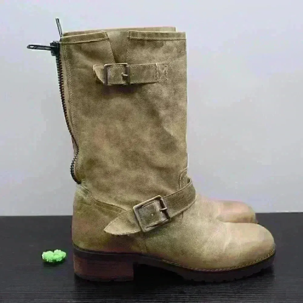 Steven Madden Buckette Brown/Gray Distressed Boots - Image 7