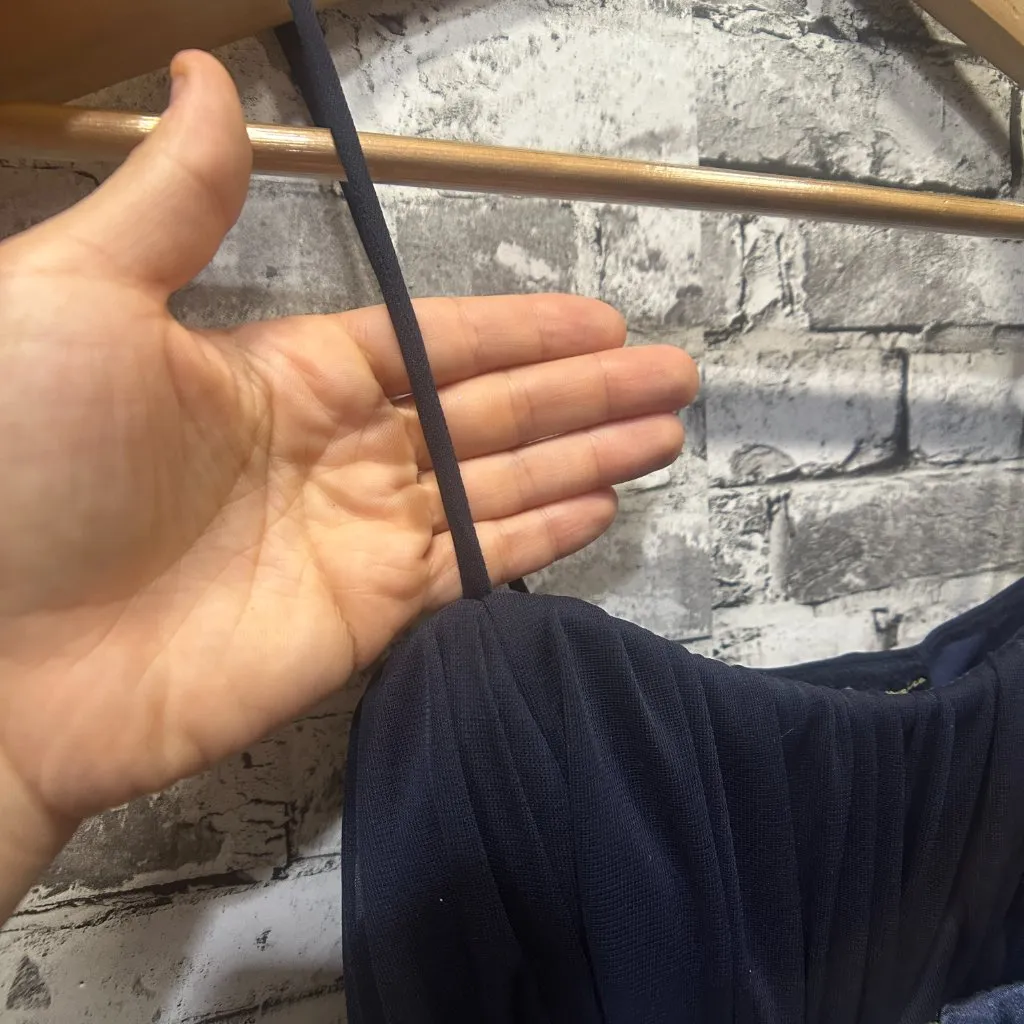 EUC City Triangles Navy A-Line Size Small - Image 4