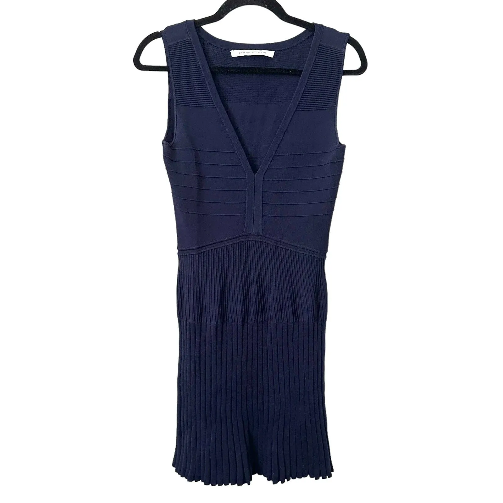 DIANE VON FURSTENBERG Navy A Line Bandage Knit‎ Mini Dress Sz Small - Image 2