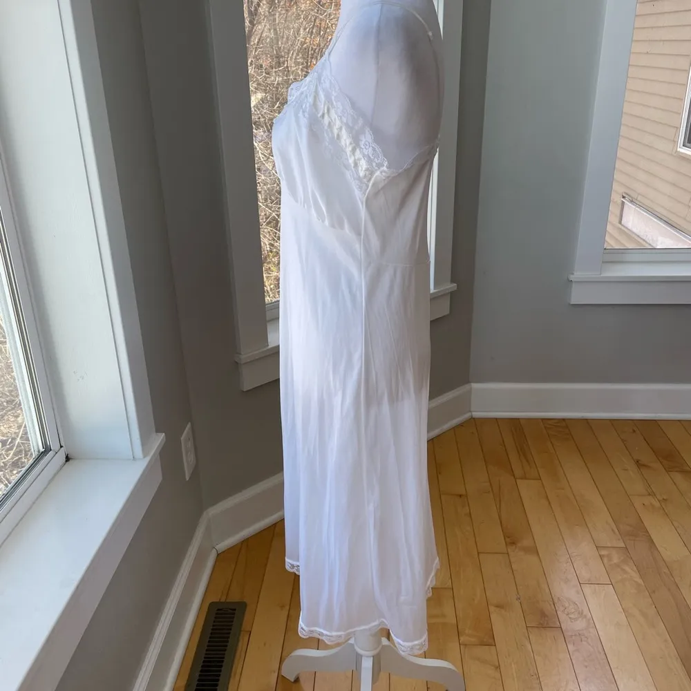 Vintage Met Lin White Lace Chemise Nightgown Slip Dress Size 36 Medium - Image 2