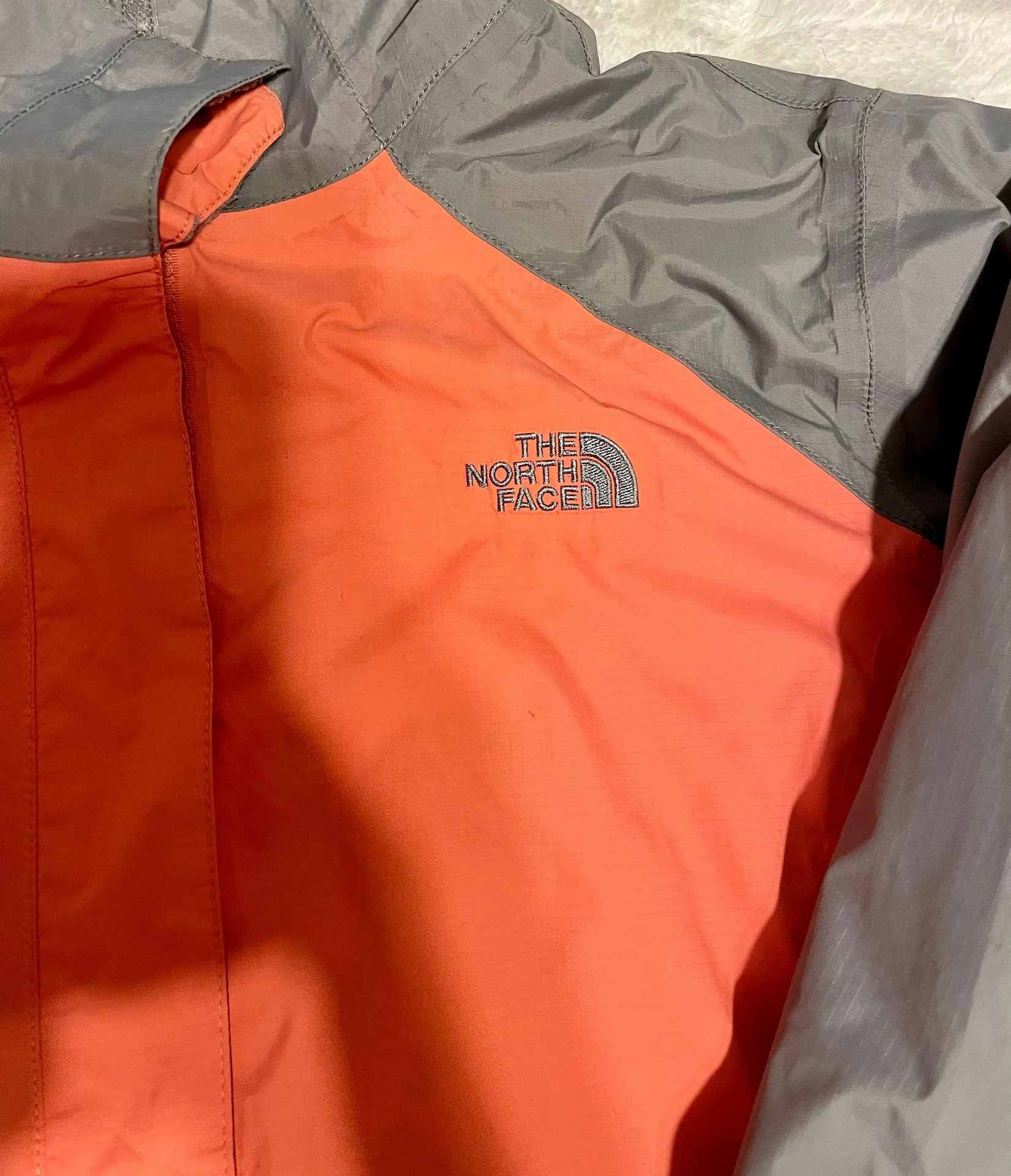 The North Face  Rain Jacket - Image 3