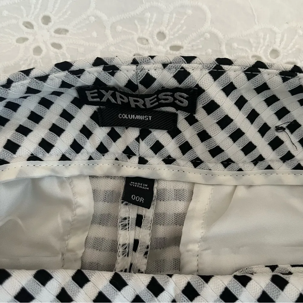 Express black and white checkered skinny pants - Image 3