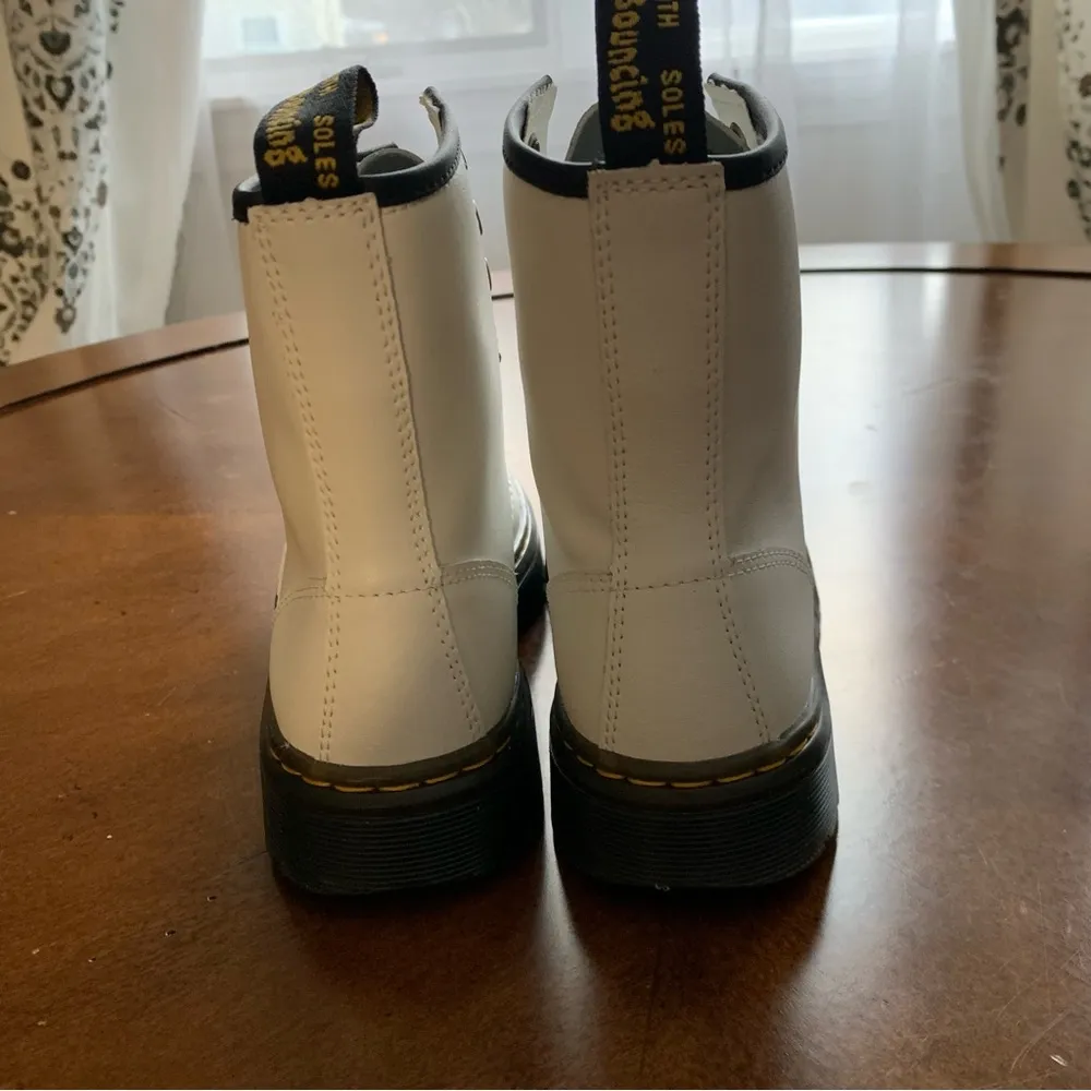 NEW Dr. Martens White Leather Combat Boots Zavala Lace Up Docs Womens 5 NWOB - Image 5