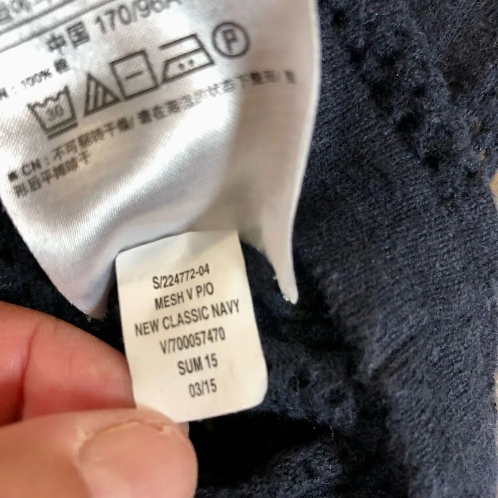 Gap Women’s Classic Mesh Navy Long Sleeve V-neck Pullover  Size Large - Image 10