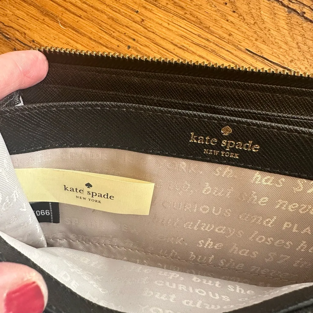 Kate Spade New York continental wallet black & white abstract polka dot pattern - Image 11