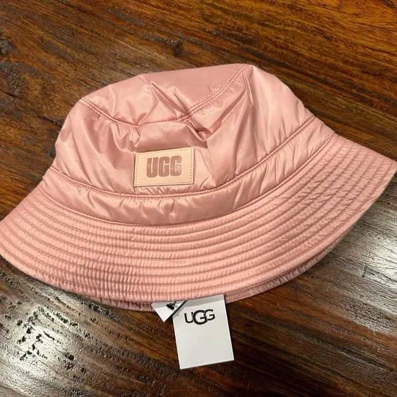 NWT UGG Pink Cloud Fabric Bucket Hat Water-Resistant OS - Image 6