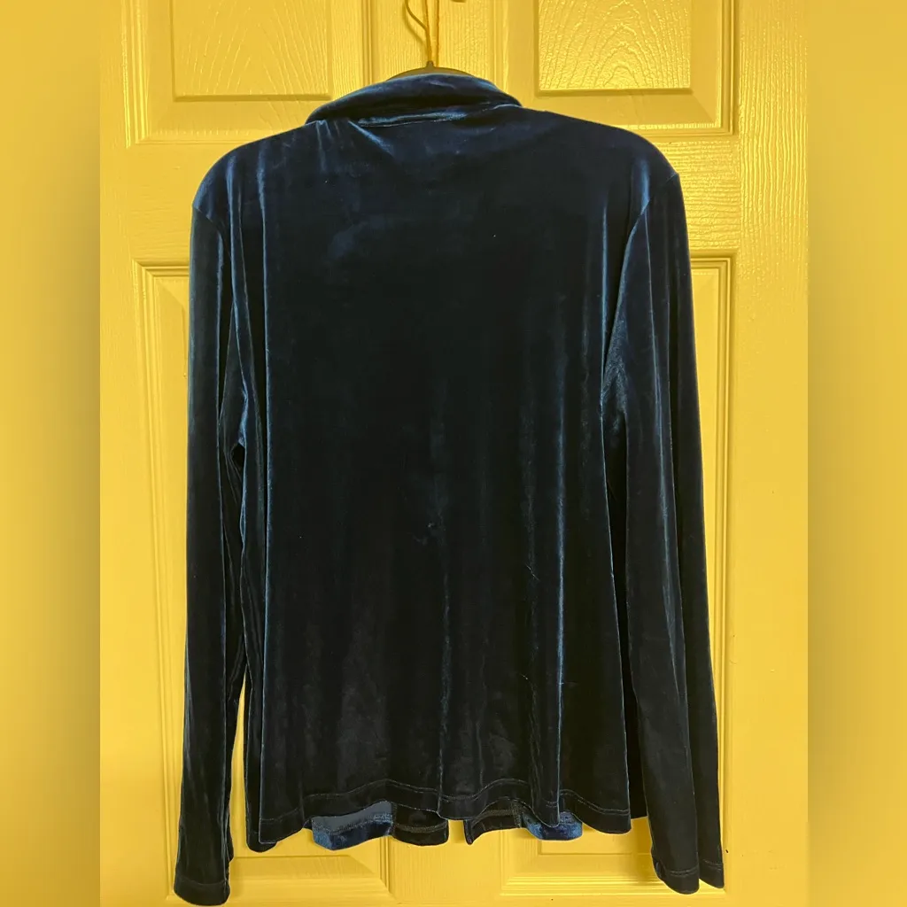 Comfy USA Velour Button - Image 2