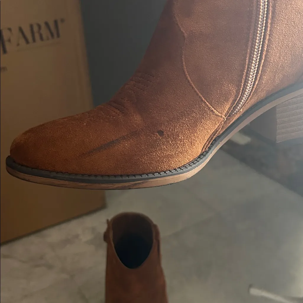 Andrea Brown Ankle Western Boots 👢 Size undefined - Image 5