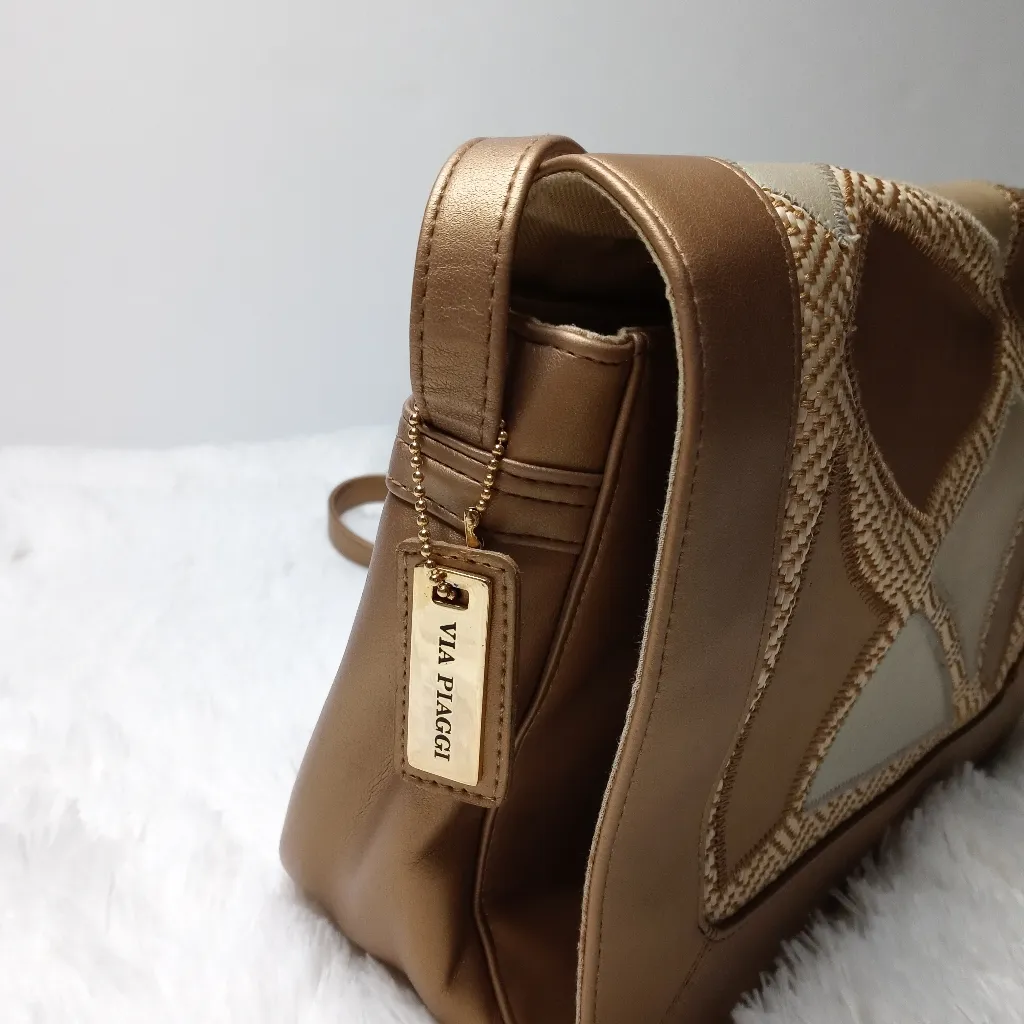 Via Piaggi Ladies Shoulder Purse Gold faux Leather - Image 2