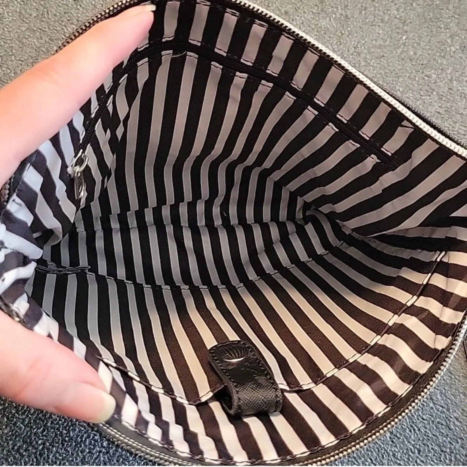 MARC TETRO black crossbody w/ Boston Terrier with adjustable strap New w/o Tag Black - Image 7