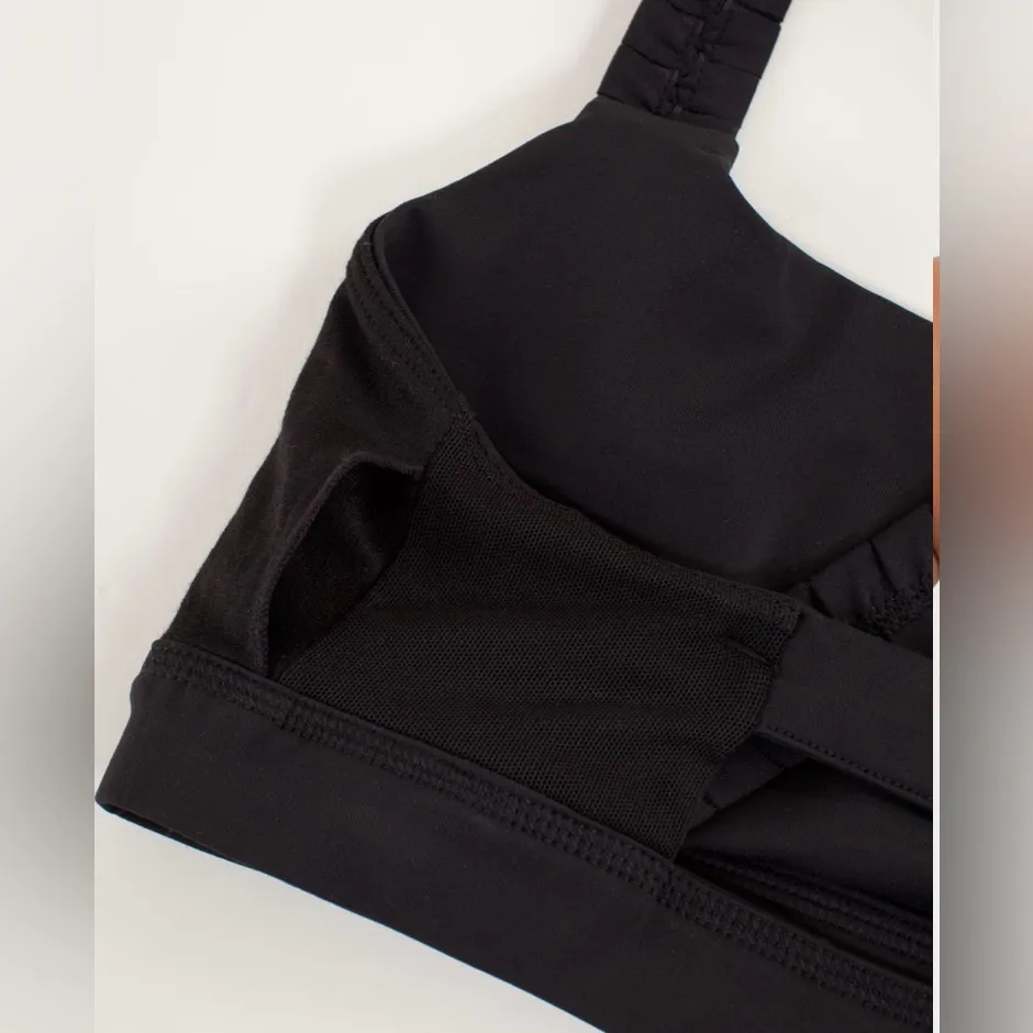 Lululemon Inner Heart Bra size 4 - Image 8