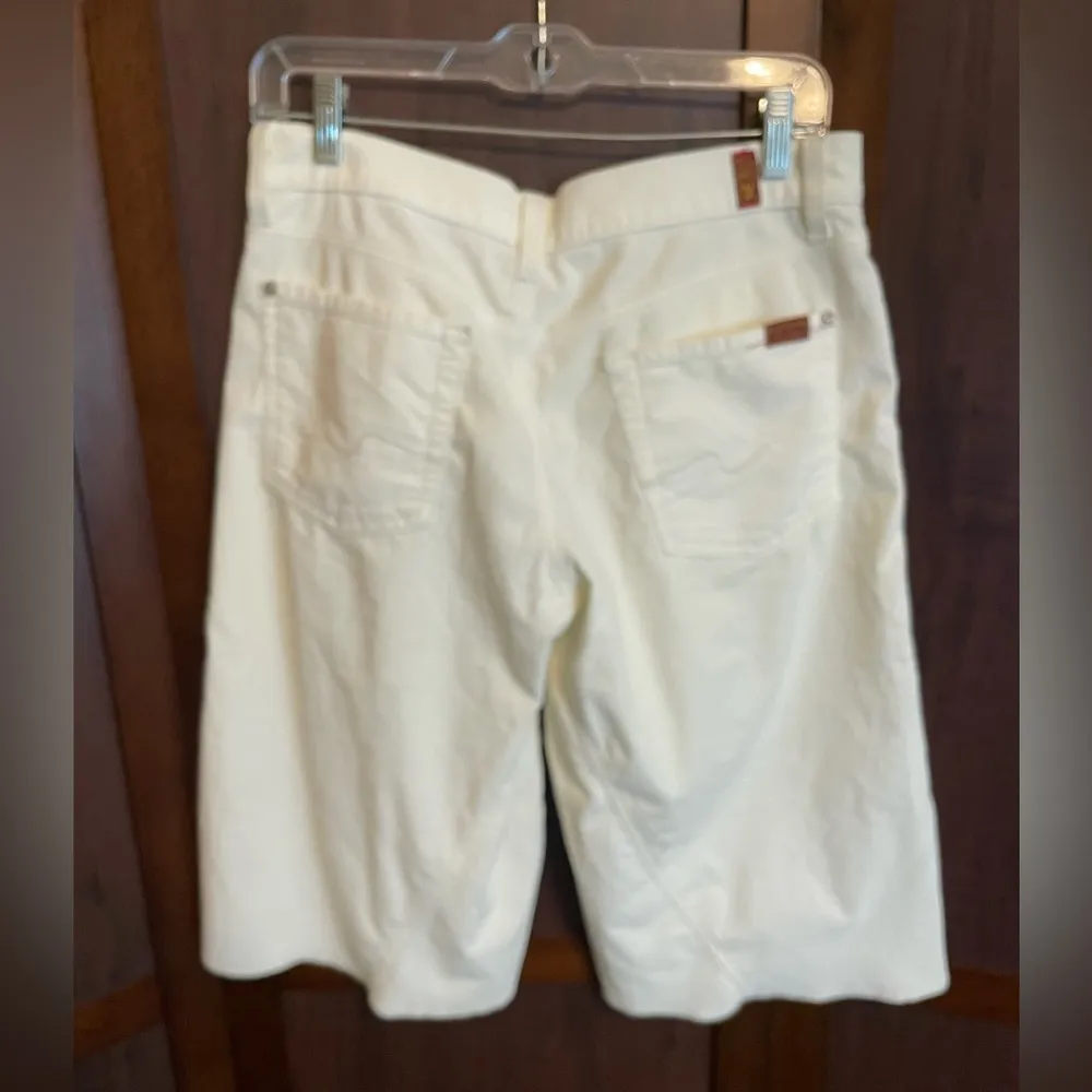 7 For All Mankind Wide Leg Bermuda Shorts Size 28 White Corduroy Low Waist Retro - Image 3