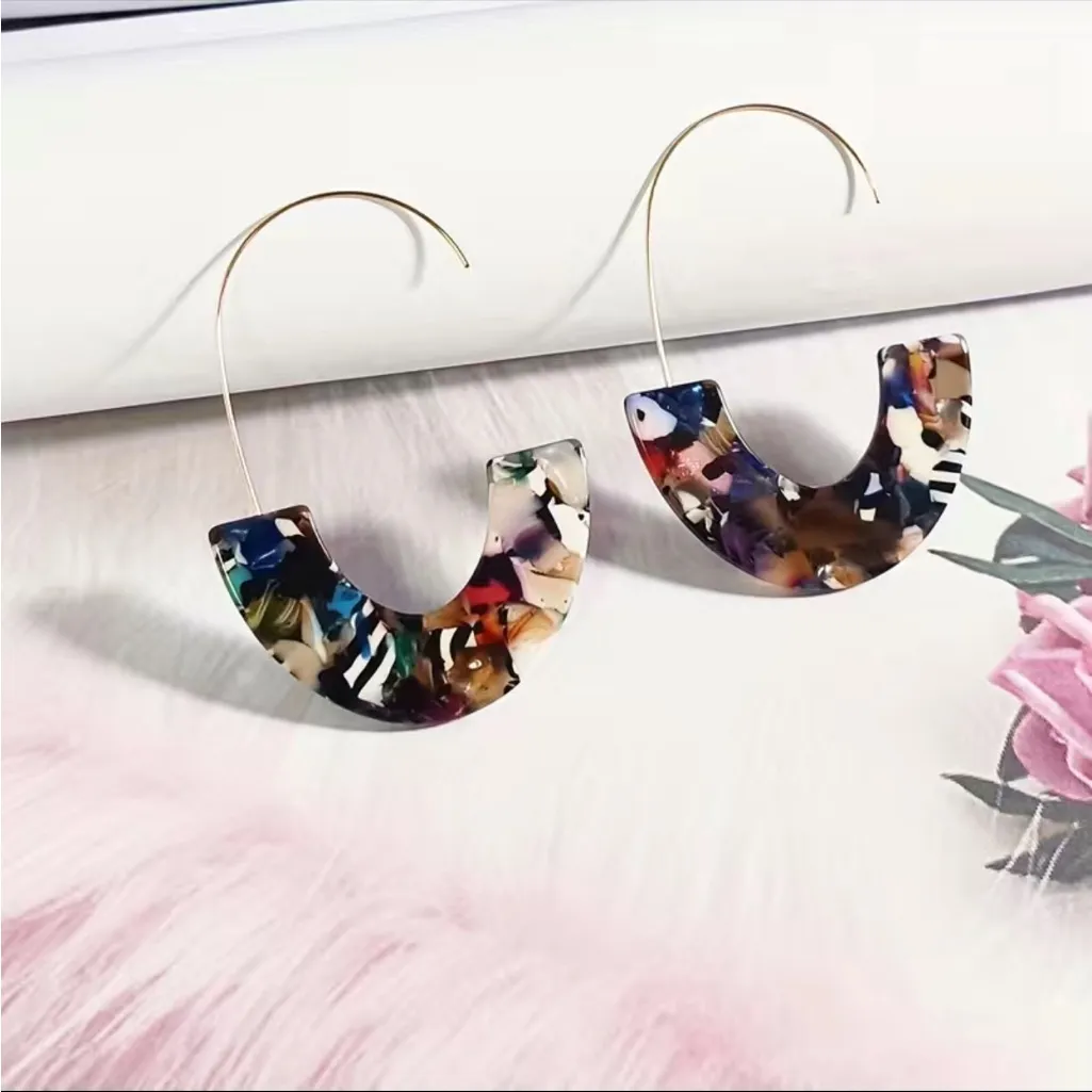 Acrylic Hoop Earrings Simple Leisure‎ Style - Image 2