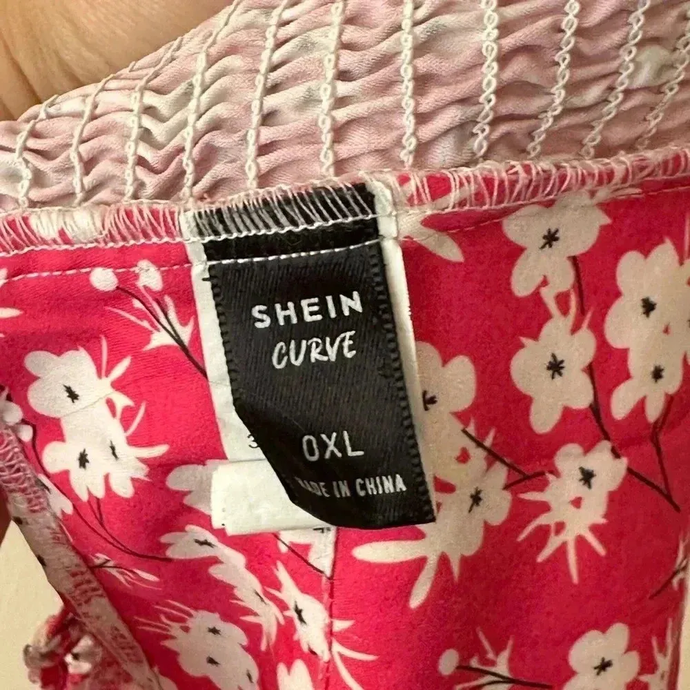 SHEIN curve 0xl cropped top - Image 3