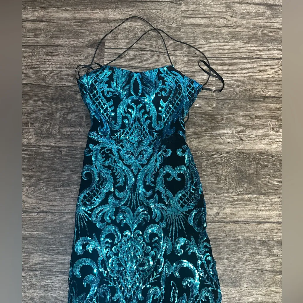 Elegant Teal Maxi Dress with Slit Blue Size undefined - Image 7