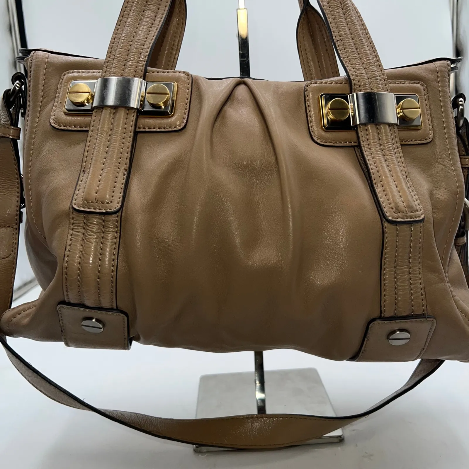 B Makowsky Leather Satchel Shoulder Bag Camel Taupe Gold Tone Hardware Tan - Image 3