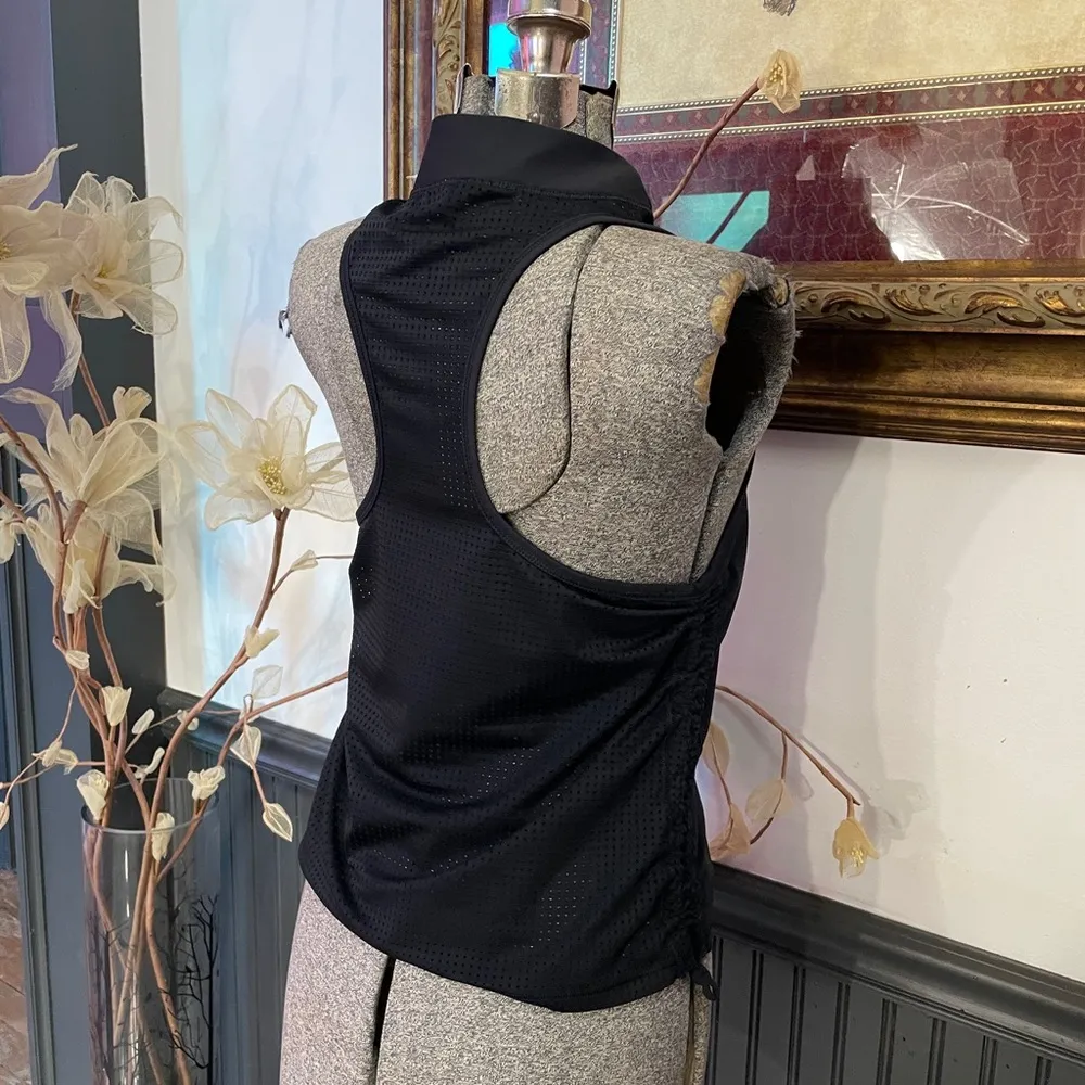 Athleta Hiit It Racer Back Ruched Side Mesh Tank Top - Sz M 💕🎀 - Image 10