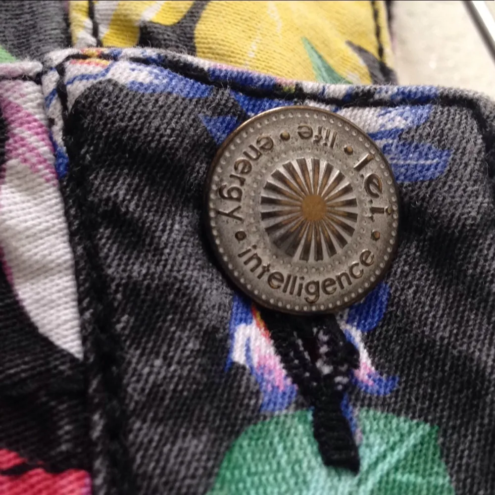 FINAL MARKDOWN JUNIORS' L.E.I. Ashley Low - Image 3