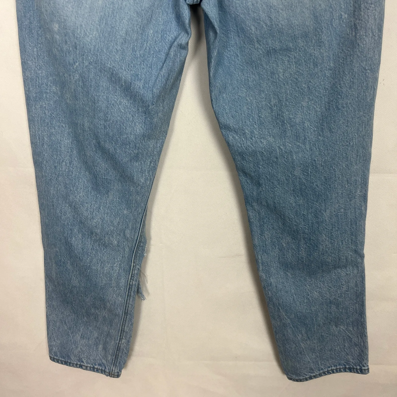 American Eagle Mom Jean Size 6 Reg High Rise Distressed - Image 8