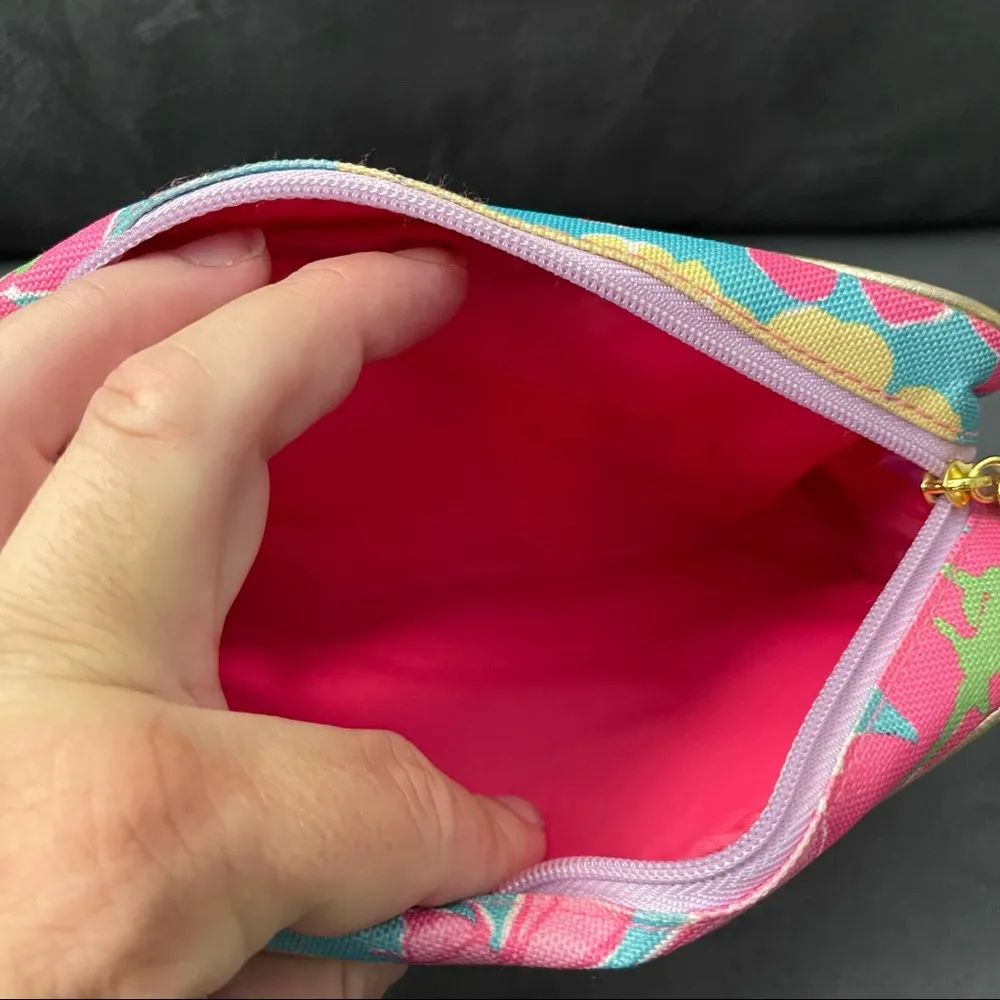 Estée Lauder Lilly Pulitzer for  cosmetic bag - Image 4