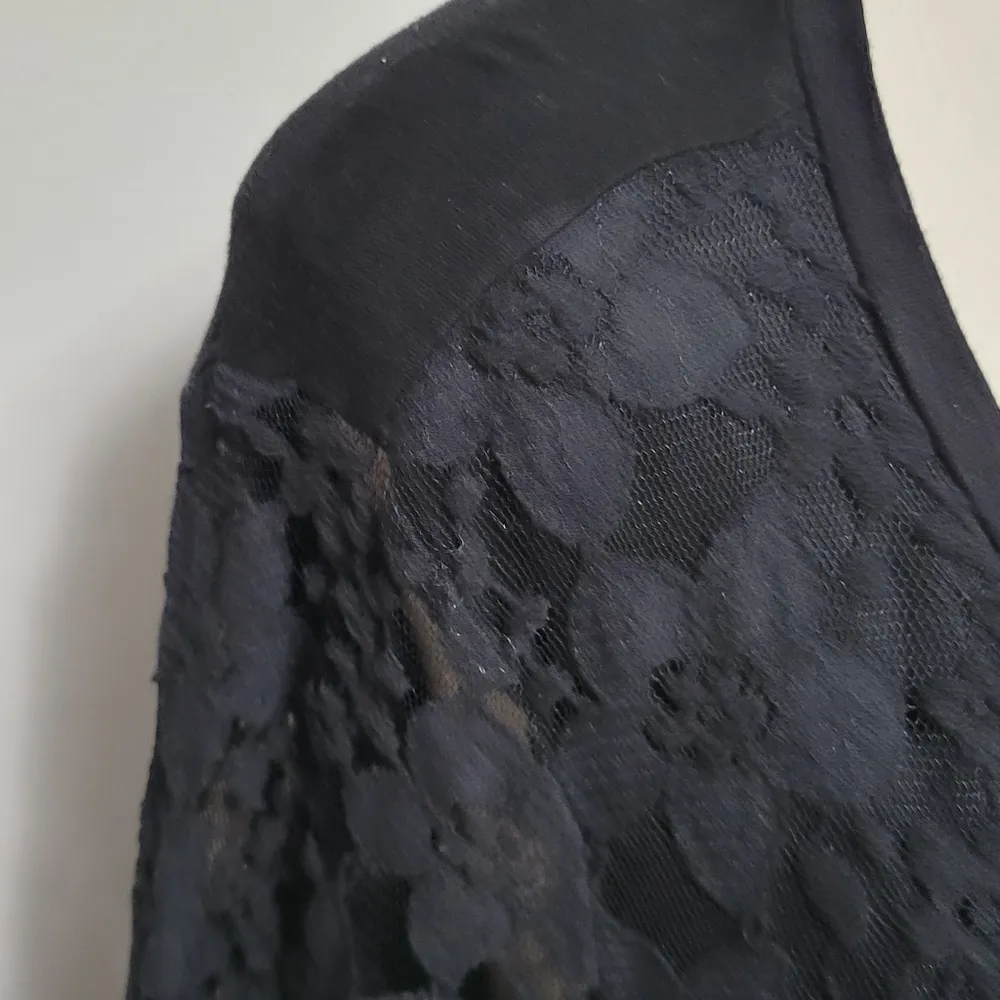 Adrianna Papell floral lace sweatshirt size xl - Image 3