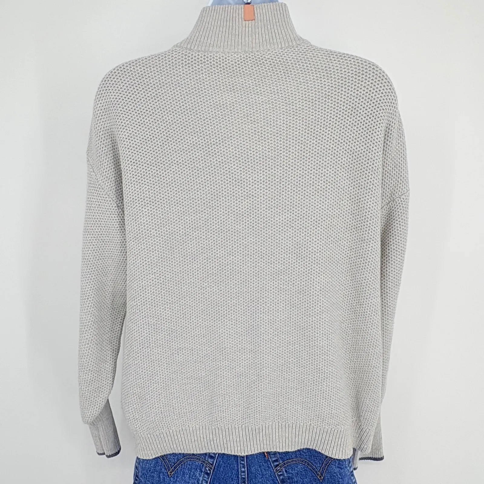 Lunya Sweater Silk Organic Cotton XS/S Quiet Luxury Scandinavian Coastal Gray - Image 5