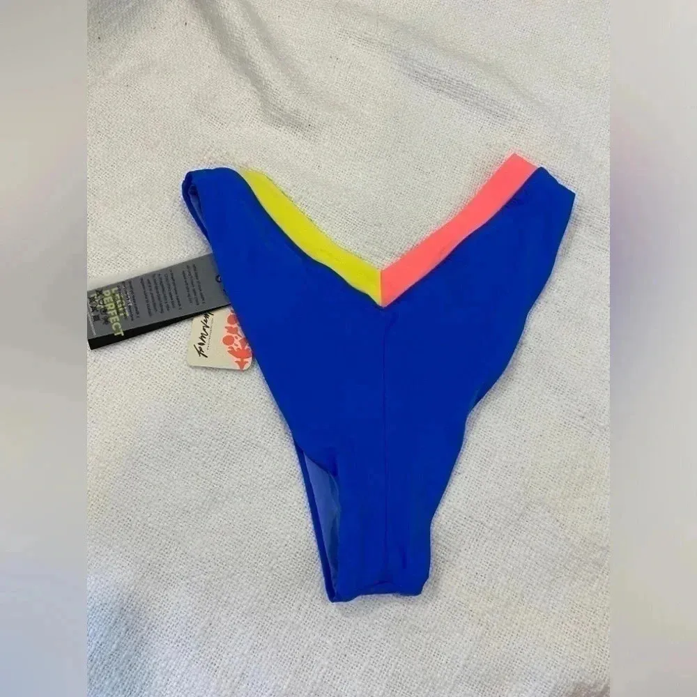 Oneone free people Jesse bikini bottom size m - Image 4