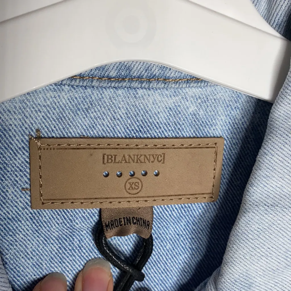 BLANK NYC Multi-Colored Ikat Jean Jacket size XS - Image 11