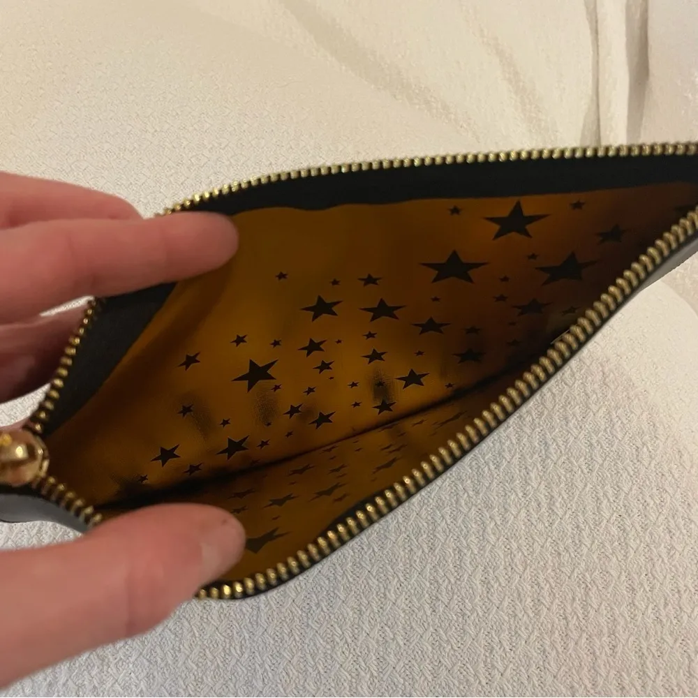 India Hicks ‘Flat Stanley’ Pouch “Count Your Lucky Stars” - Image 6