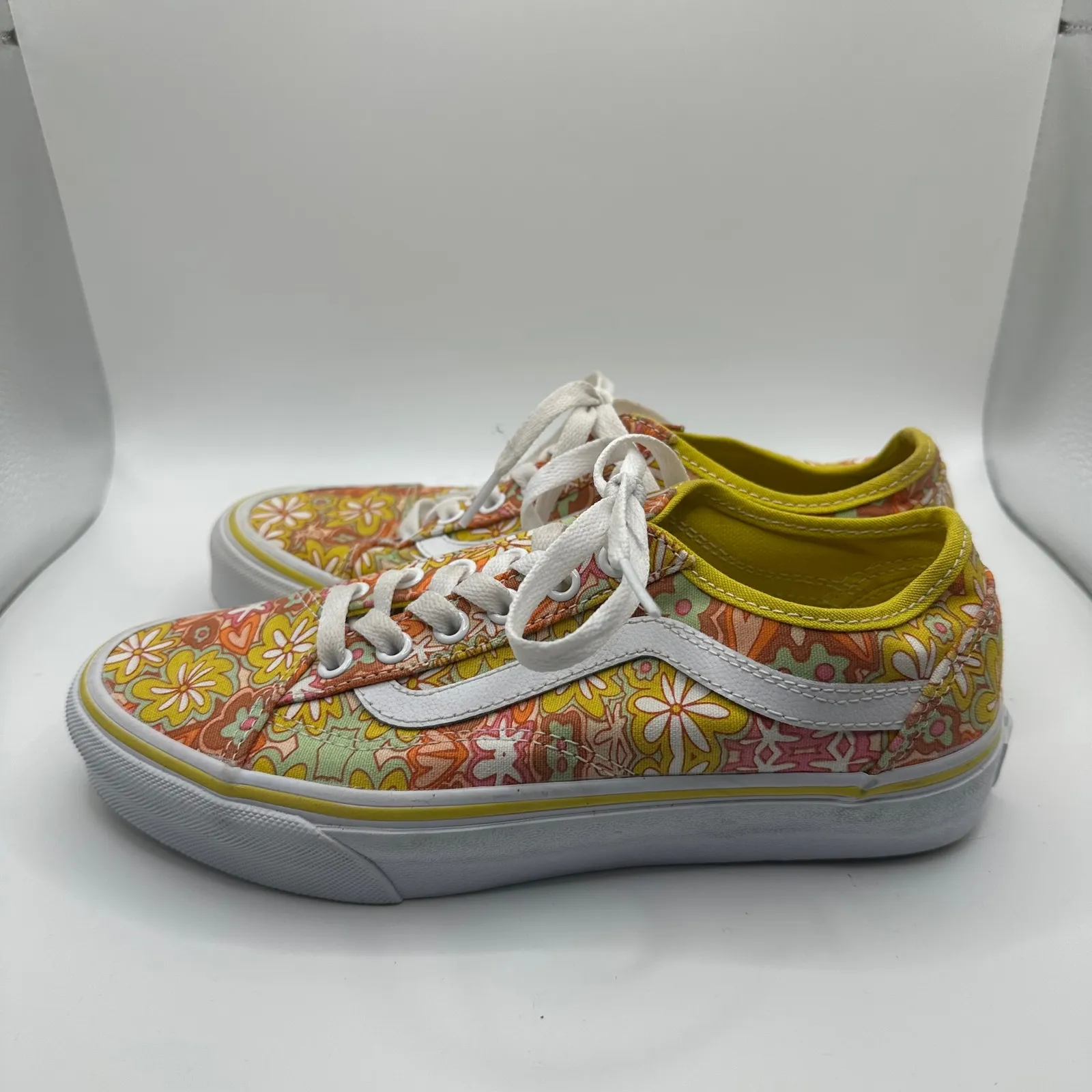 Vans Old Skool Floral Print Yellow 60s groovy Women Size 6.5 psychedelic trippy - Image 2