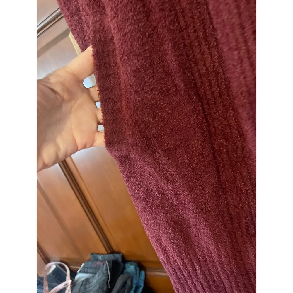 Barefoot dreams, midi cardigan sweater size small - Image 2