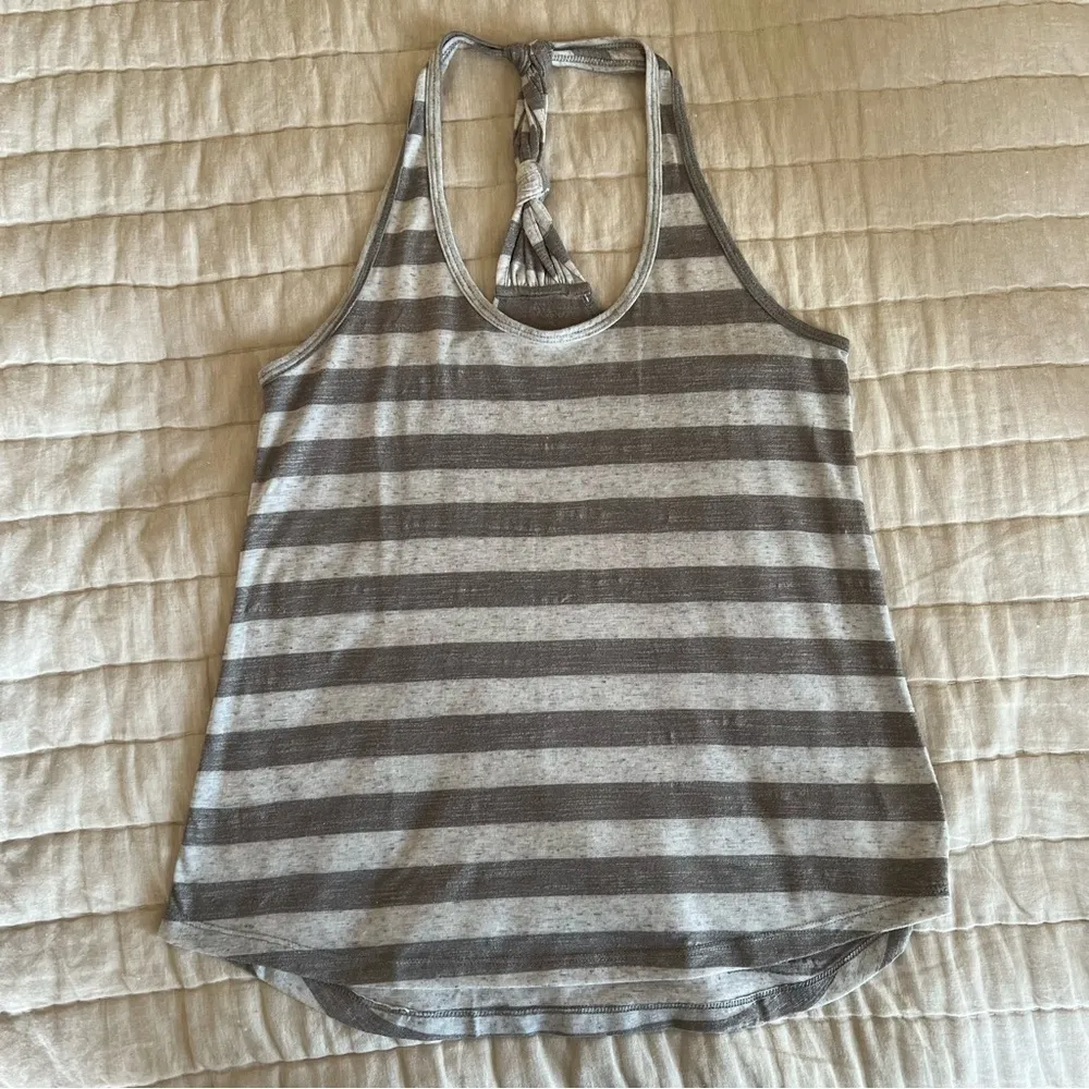 Balance Collection Grey Striped Racerback Linen Blend Tank Top Size Small - Image 2