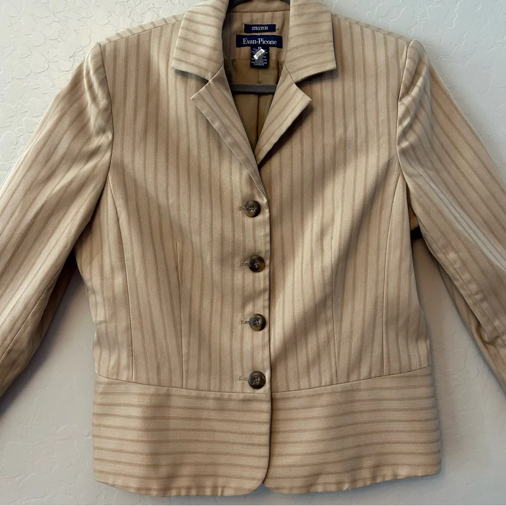 ⭐️Evan-Picone tan striped stretch blazer jacket with 4 button front size 12 - Image 9