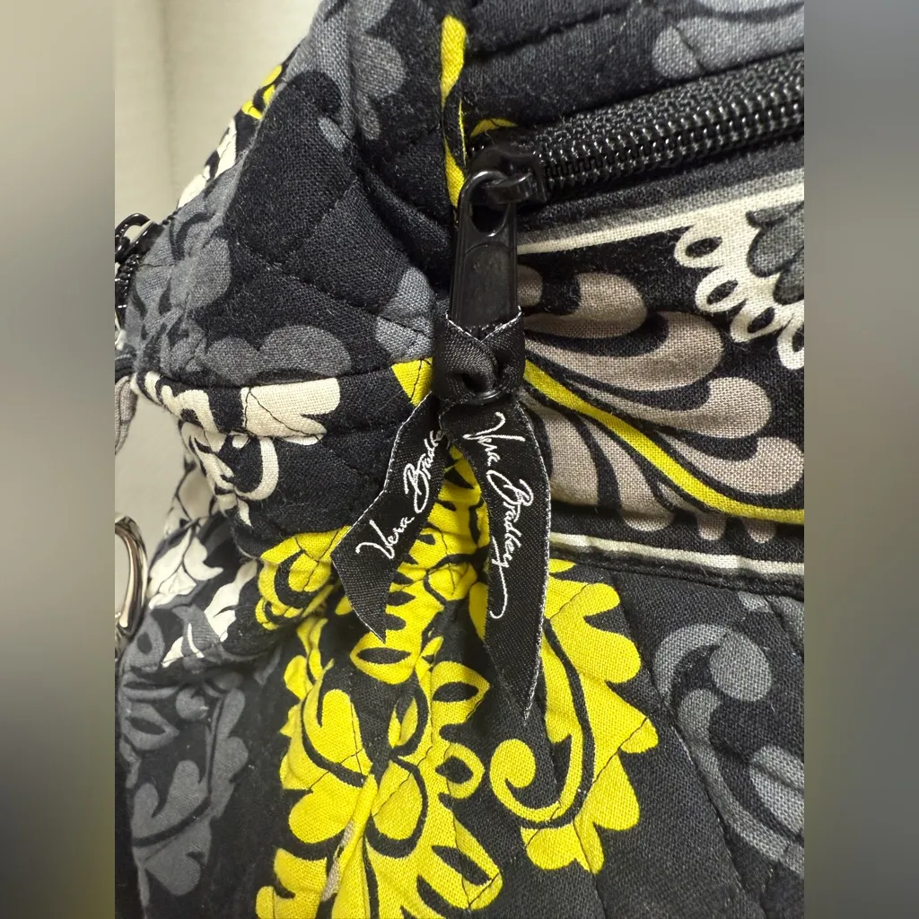 Vera Bradley Retired Pattern “Baroque” Duffle Overnight Weekender w Strap - Image 3