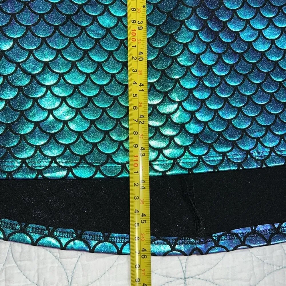 SPIRIT HALLOWEEN sz medium (8-10) pull on skirt iridescent scale mermaid skirt - Image 6