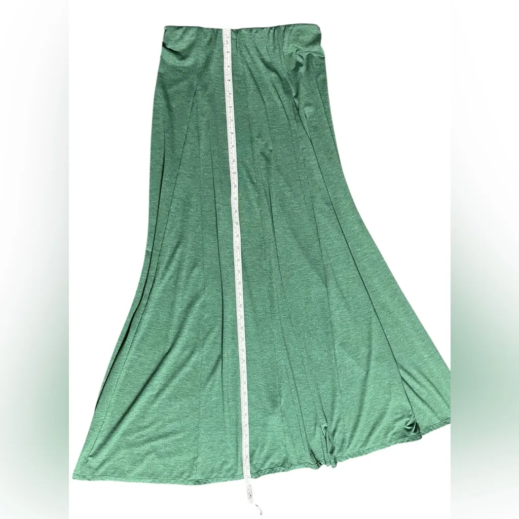 Halara  Women's Maxi Skirt in Deep Green - Image 5