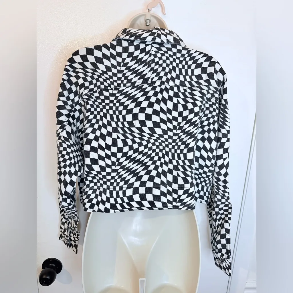 Elodie Cropped Psychedelic Mesmerizing Jacket Black & White Size Small - Image 3