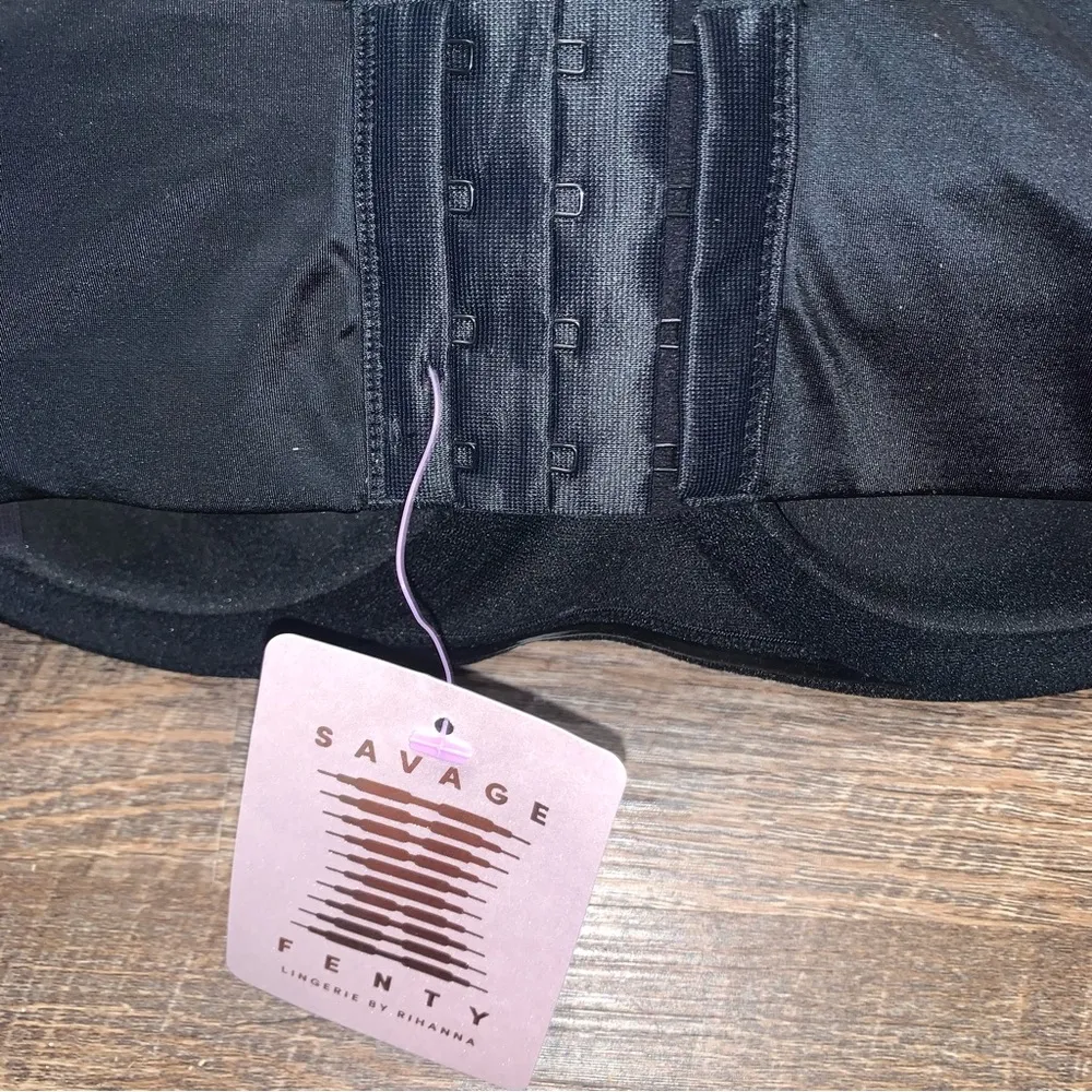 Savage x Fenty Push Up Bra 34E(34DD) Black New With Tags - Image 3