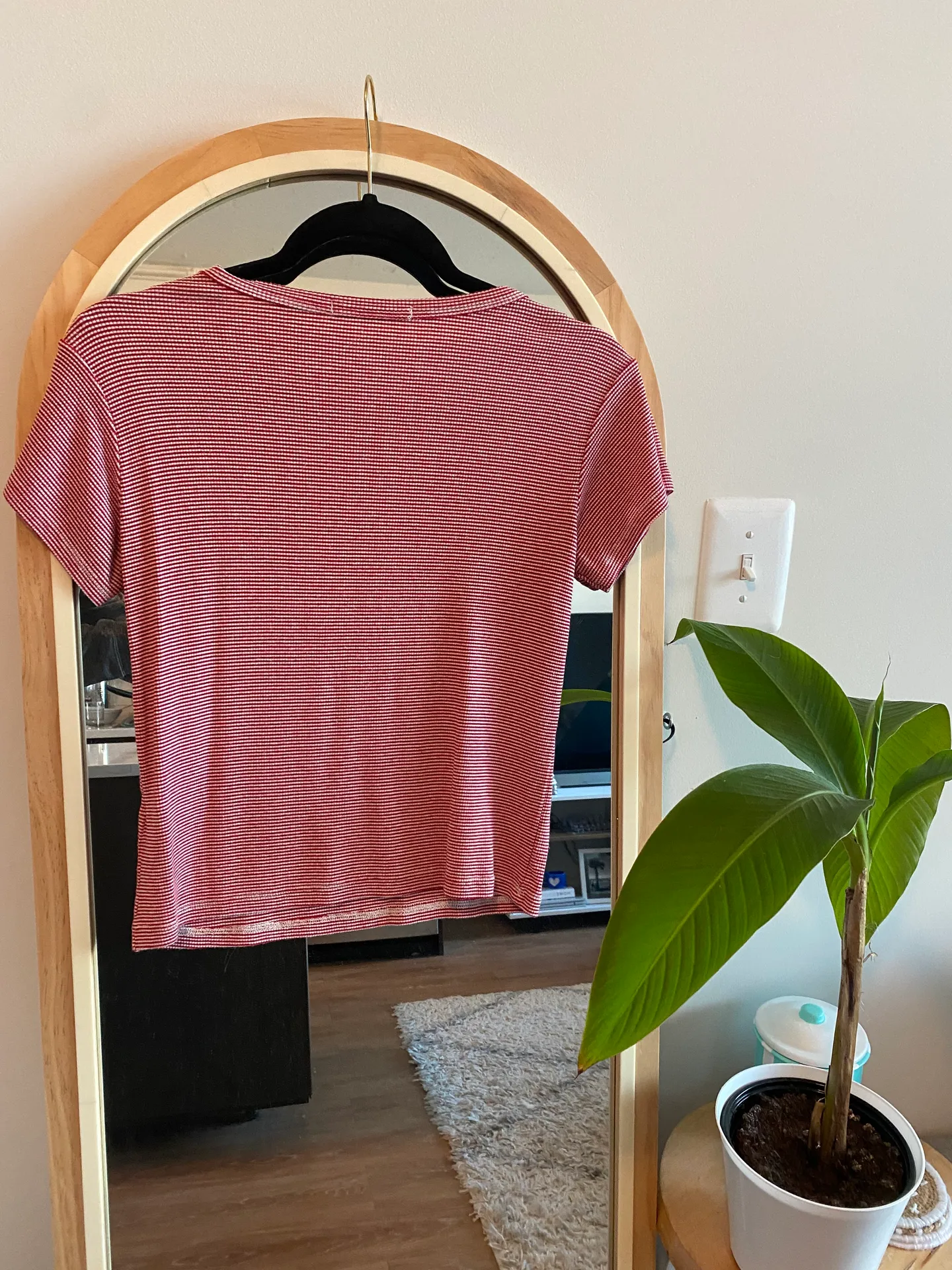 Brandy Melville Striped Alien Red Top - Image 4